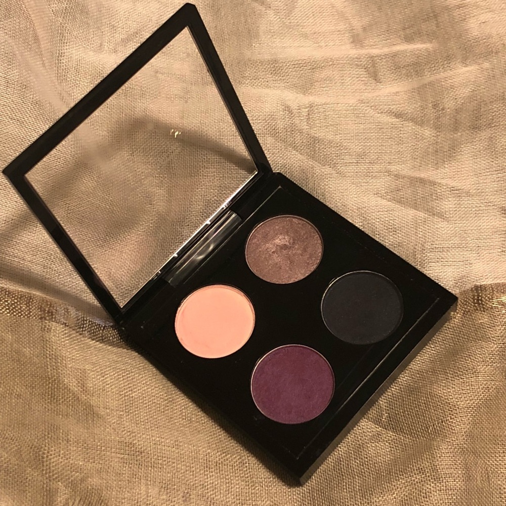 MAC Shop & Drop Eyeshadow Quad